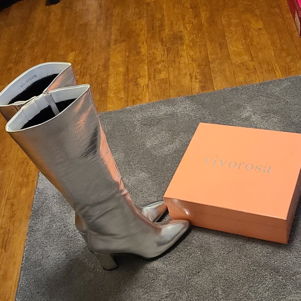 Vivorosa Silver Knee high boots